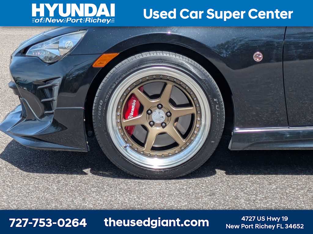 Thumbnail: 2019 Toyota 86 - 9