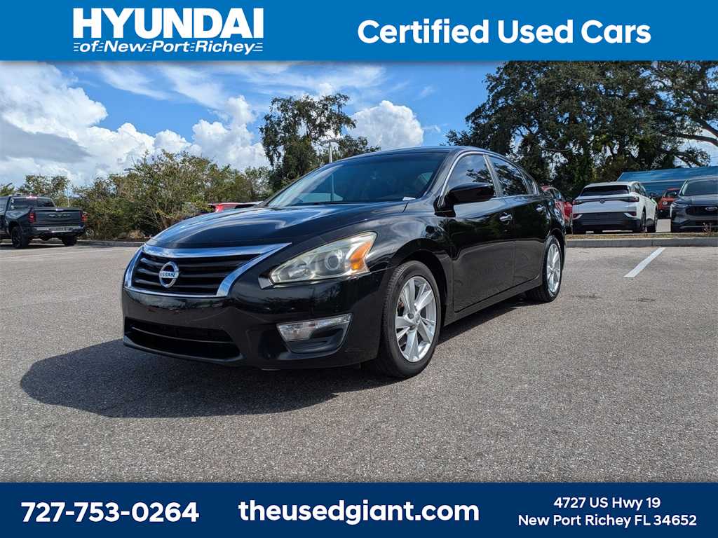 Thumbnail: 2013 Nissan Altima - 1