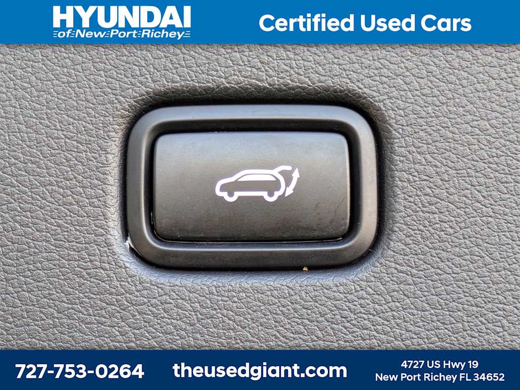 Thumbnail: 2023 Hyundai Palisade - 13