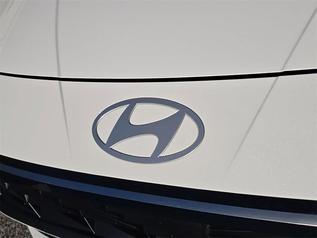 Thumbnail: 2026 Hyundai Elantra - 12