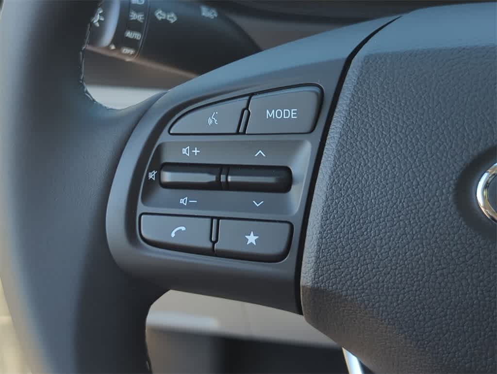 Thumbnail: 2025 Hyundai Venue - 24