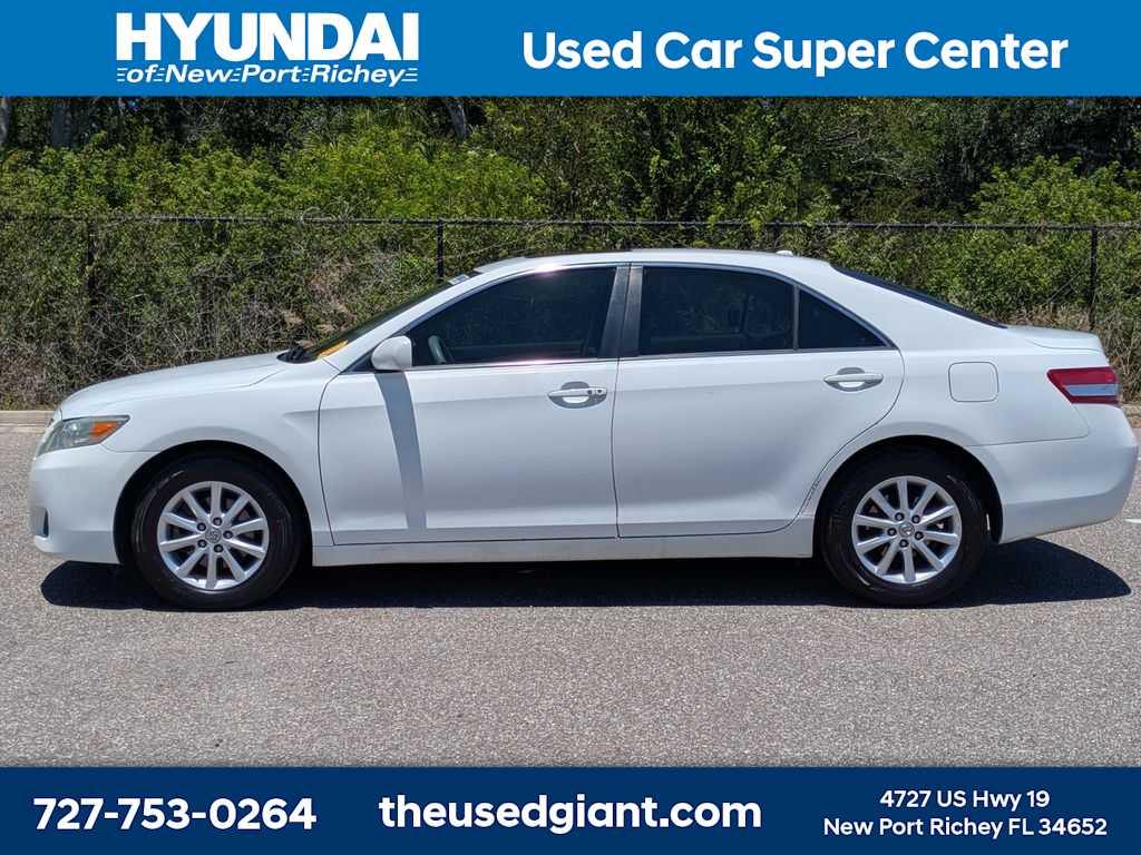 Thumbnail: 2011 Toyota Camry - 2