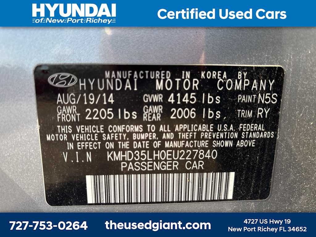 Thumbnail: 2014 Hyundai Elantra - 12