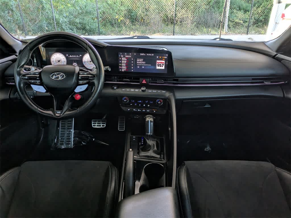 Thumbnail: 2023 Hyundai Elantra - 14