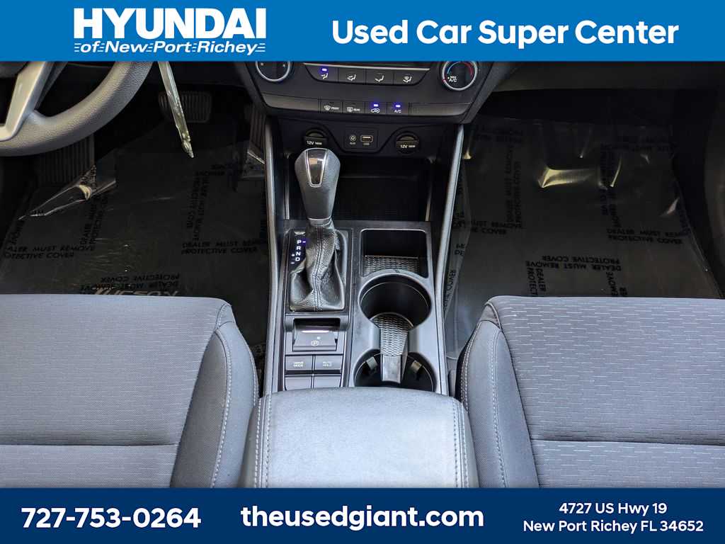 Thumbnail: 2021 Hyundai Tucson - 18