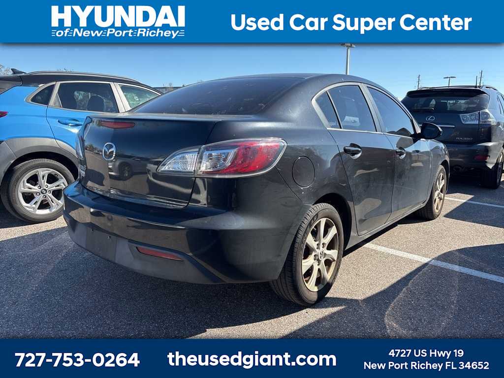 Thumbnail: 2011 Mazda Mazda3 - 3