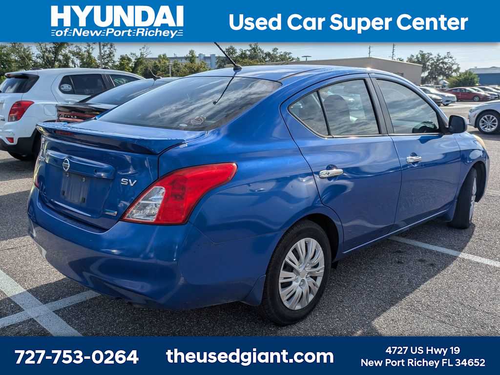 Thumbnail: 2013 Nissan Versa - 2