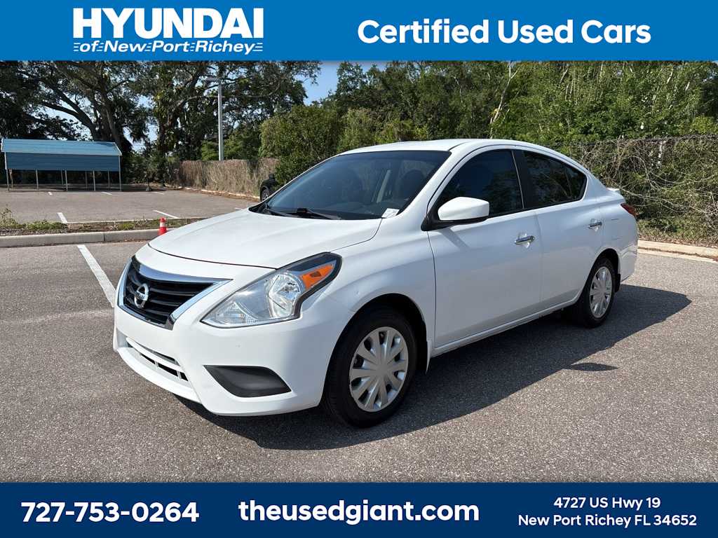 Thumbnail: 2018 Nissan Versa - 3