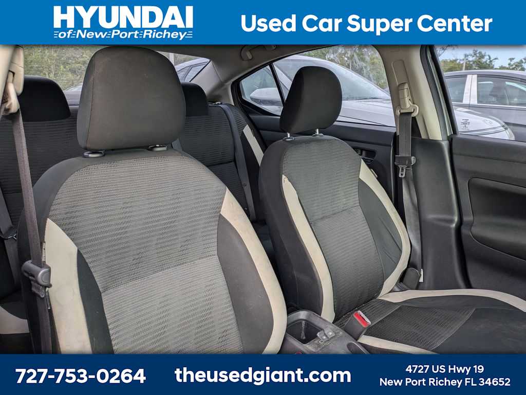 Thumbnail: 2021 Nissan Versa - 8