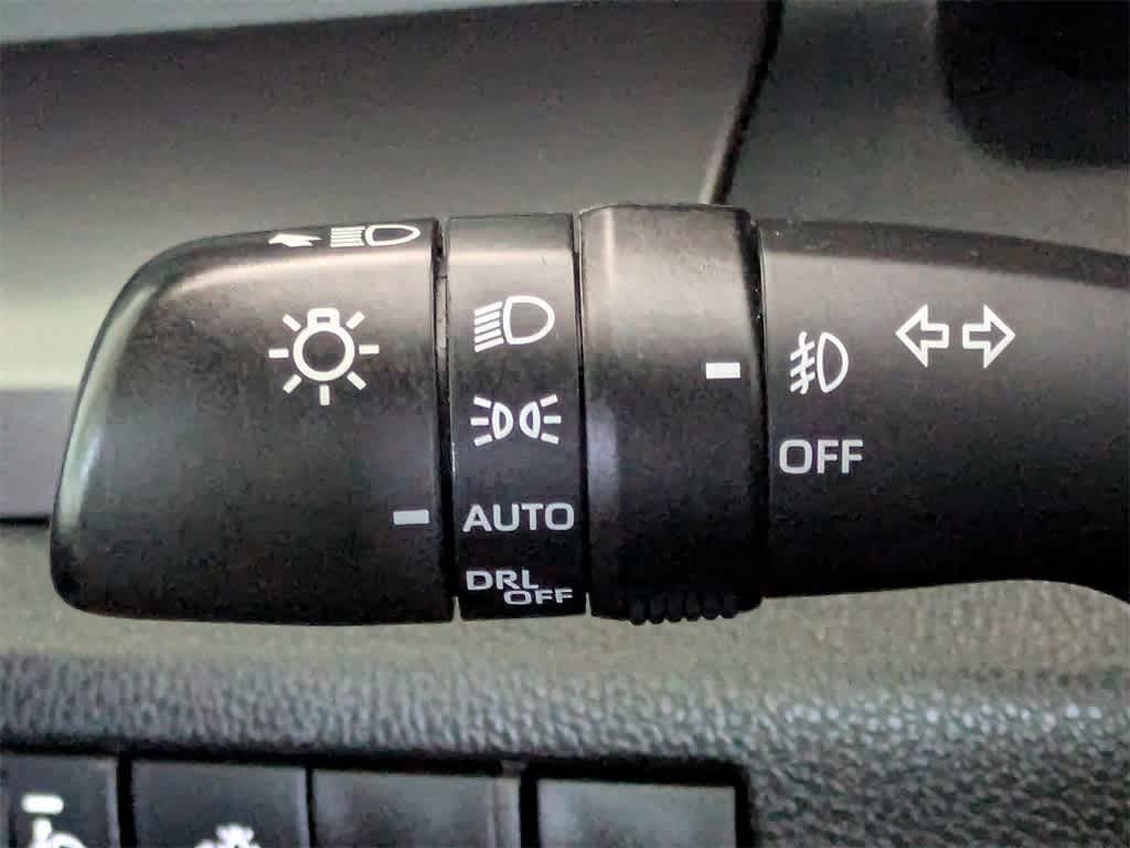 Thumbnail: 2024 Toyota Tacoma - 32