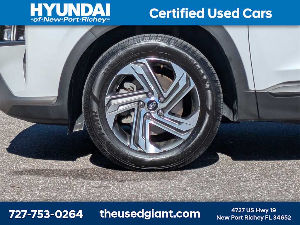 Thumbnail: 2023 Hyundai Santa Fe - 10