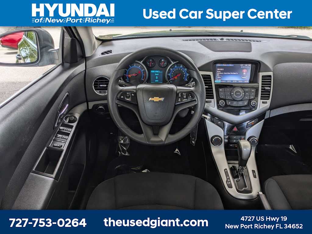 Thumbnail: 2016 Chevrolet Cruze - 16