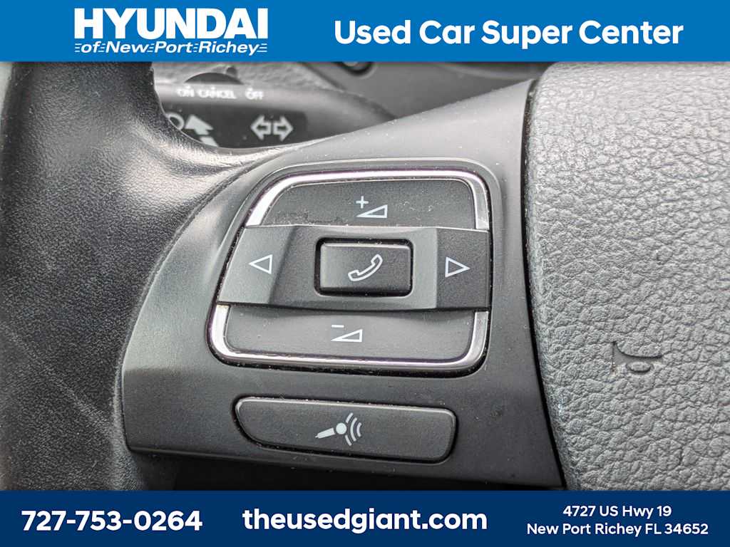 Thumbnail: 2014 Volkswagen Jetta - 25