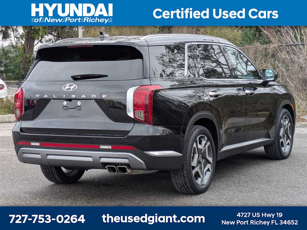 Thumbnail: 2023 Hyundai Palisade - 5