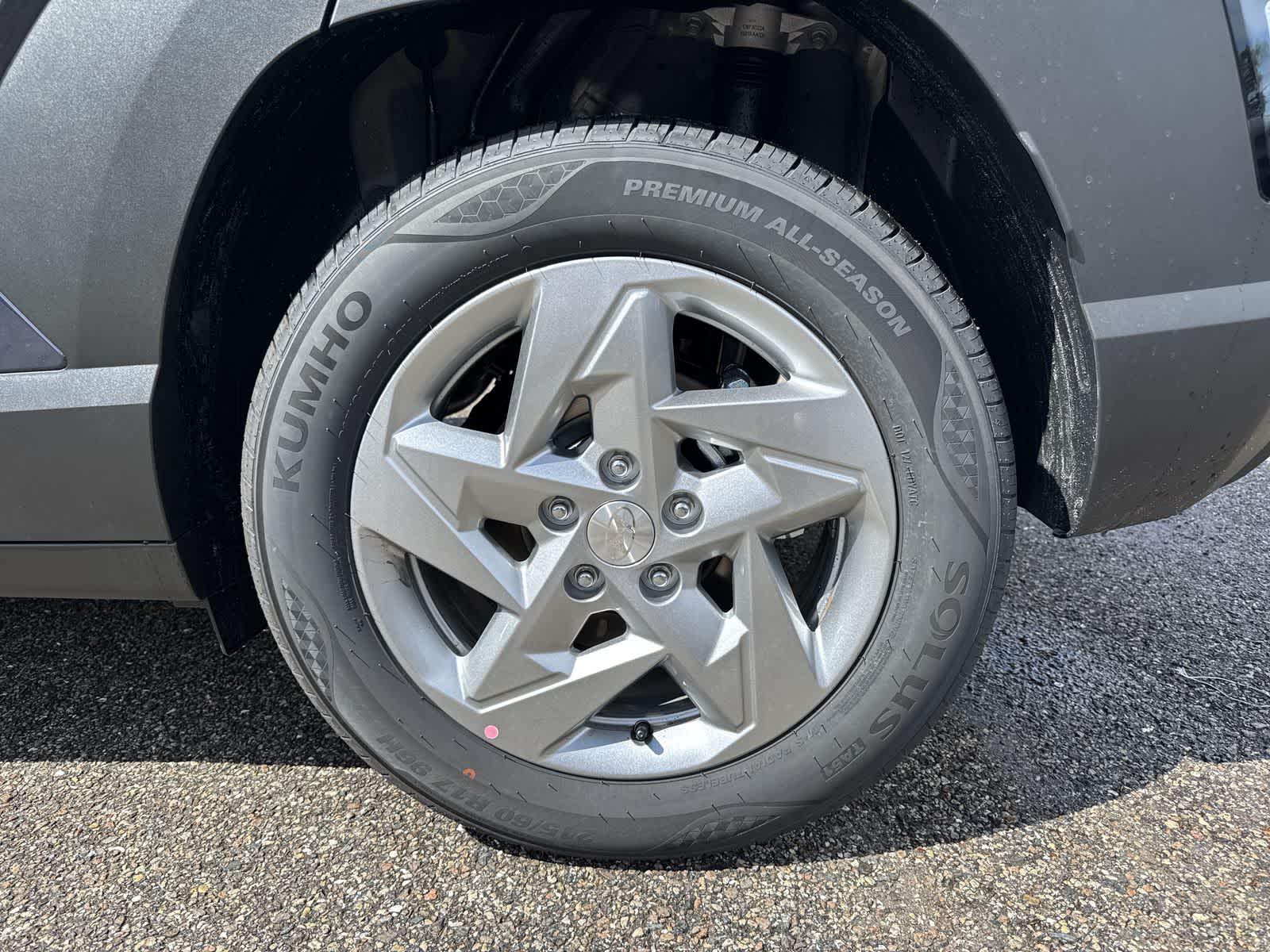 2025 Hyundai Kona SE 13