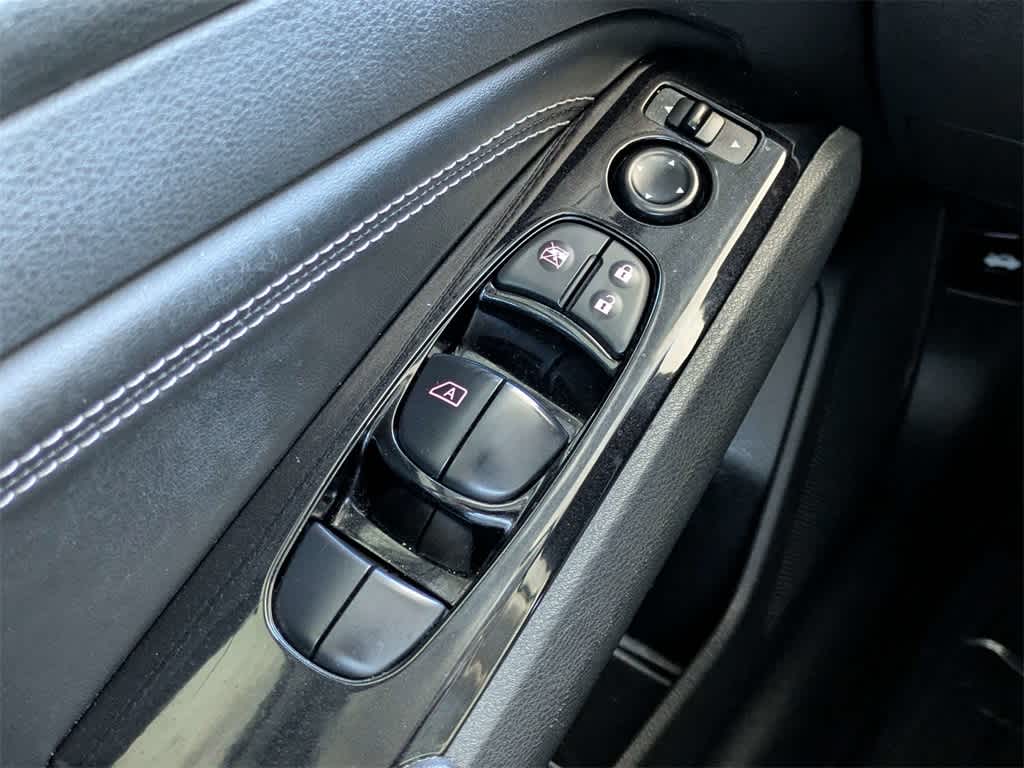 Thumbnail: 2021 Nissan Altima - 25