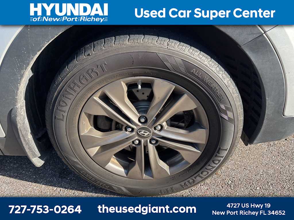 Thumbnail: 2013 Hyundai Santa Fe - 6