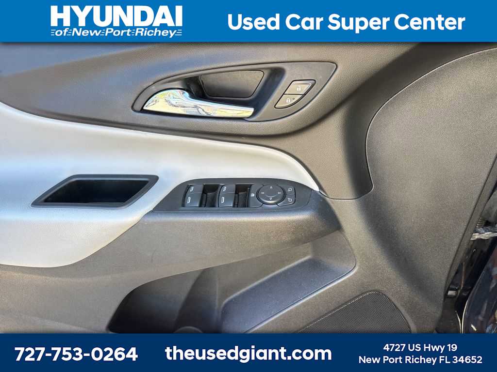 Thumbnail: 2020 Chevrolet Equinox - 9