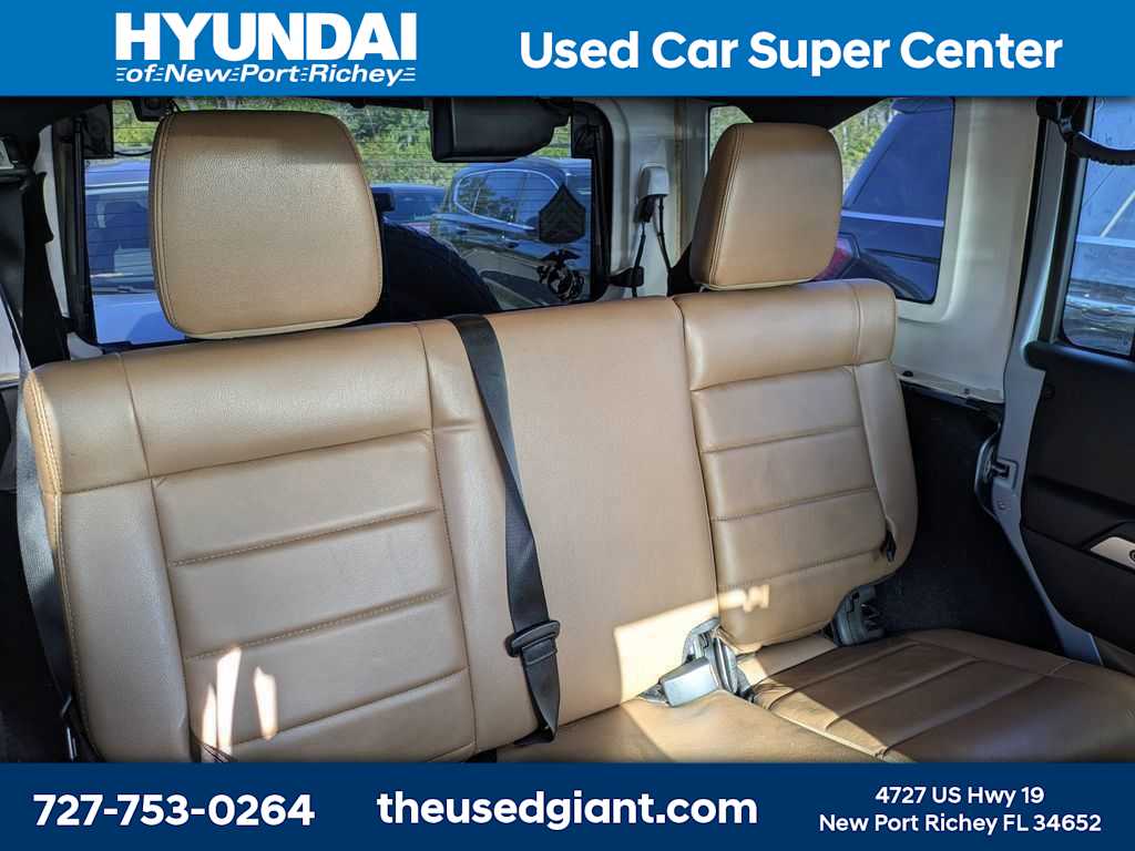 Thumbnail: 2012 Jeep Wrangler - 9