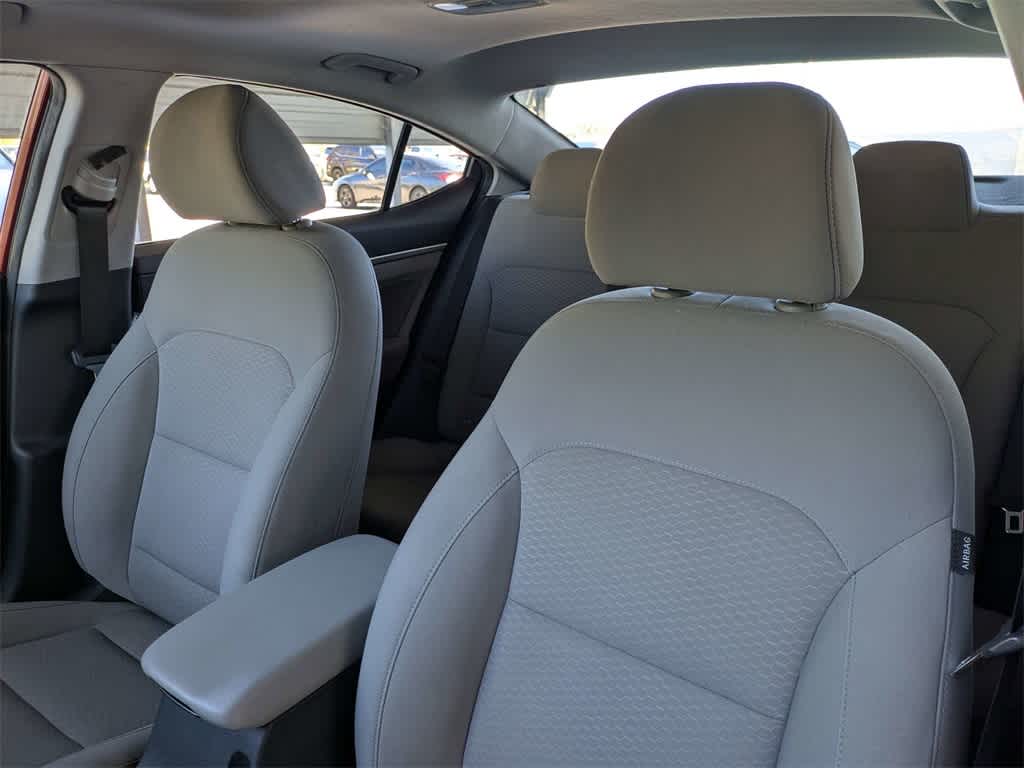 Thumbnail: 2020 Hyundai Elantra - 7