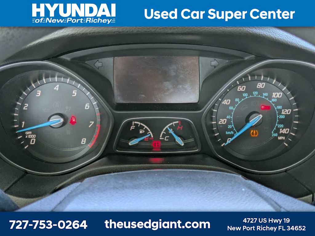Thumbnail: 2014 Ford Focus - 28