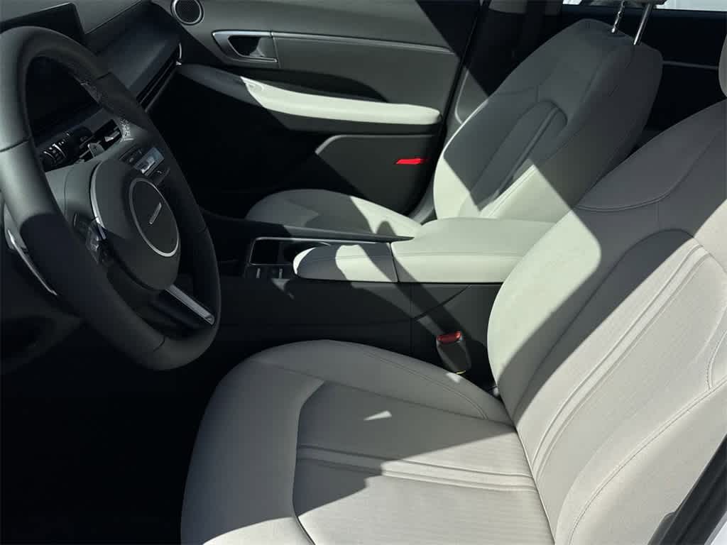 Thumbnail: 2025 Hyundai Sonata - 16