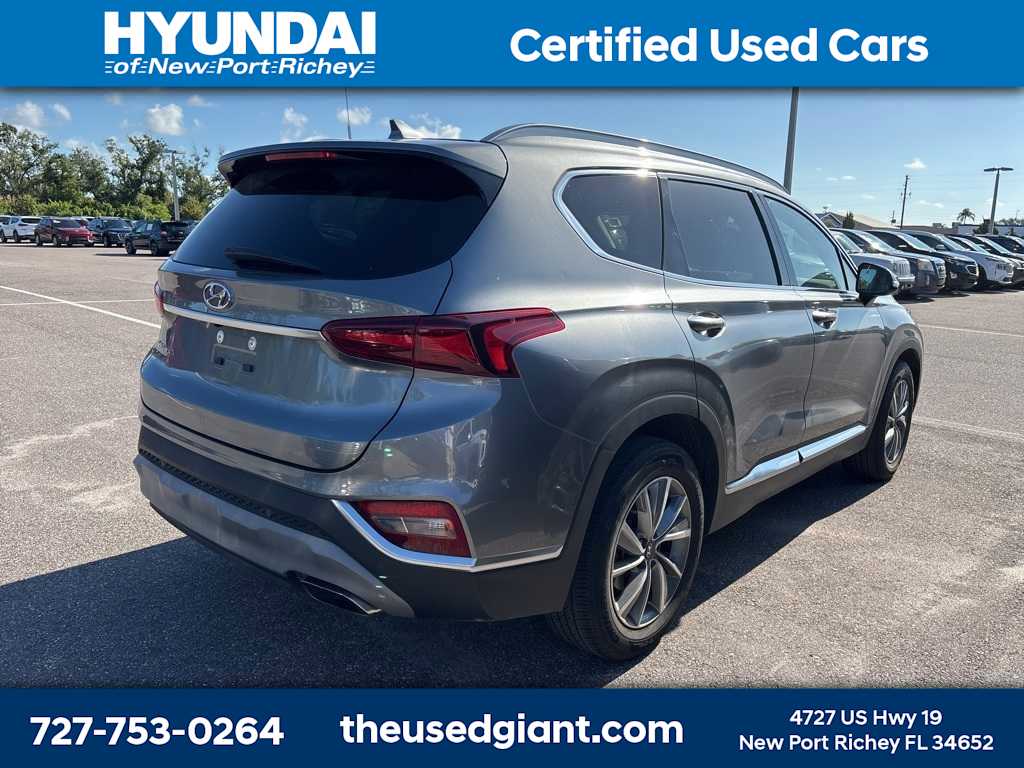 Thumbnail: 2019 Hyundai Santa Fe - 3