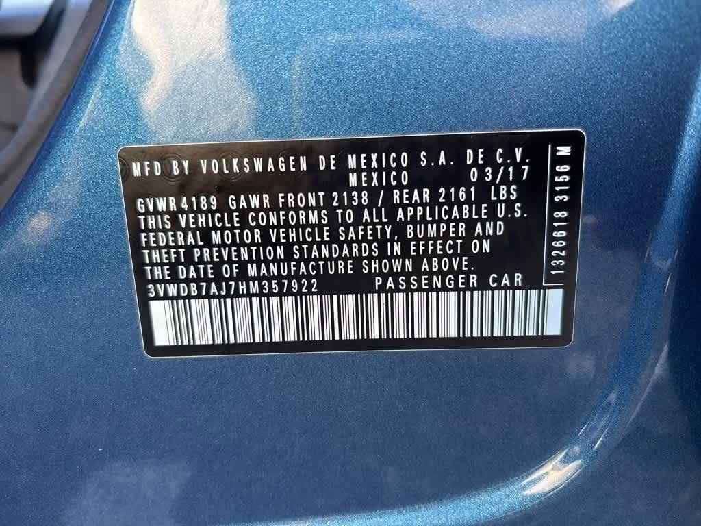 Thumbnail: 2017 Volkswagen Jetta - 15