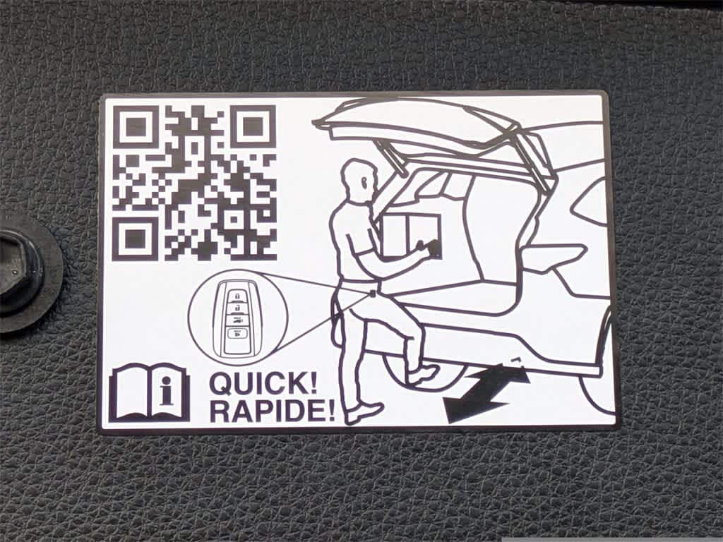 Thumbnail: 2022 Toyota Highlander - 14