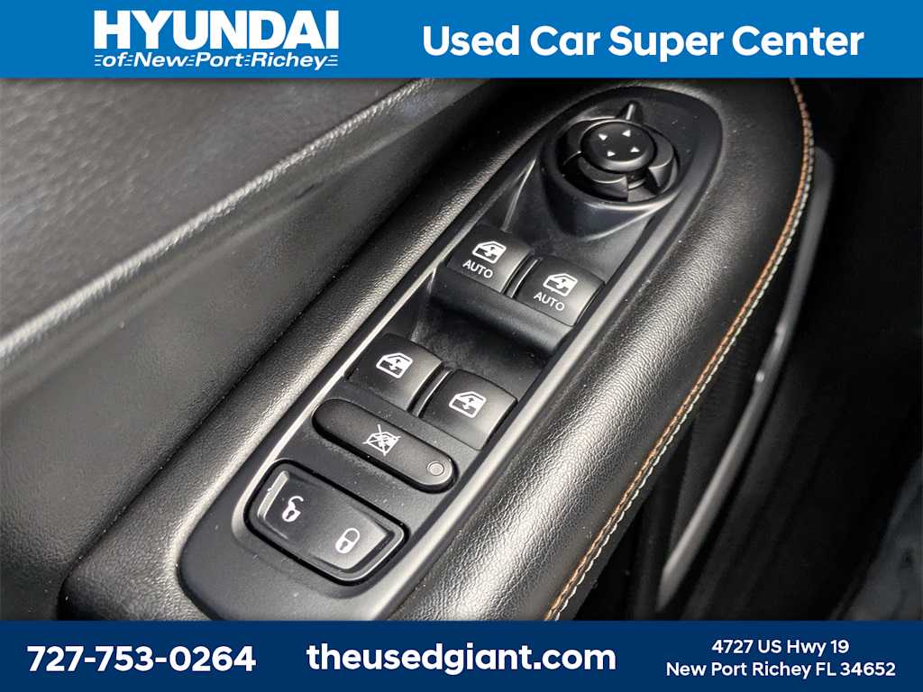 Thumbnail: 2021 Jeep Compass - 33