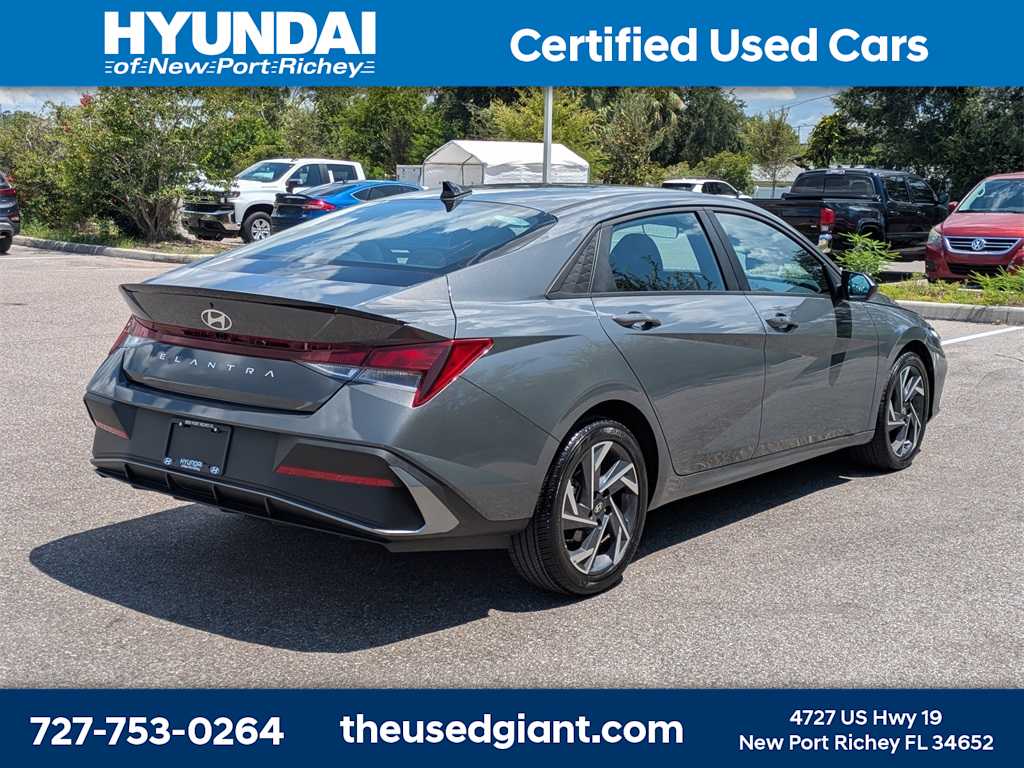 Thumbnail: 2025 Hyundai Elantra - 5