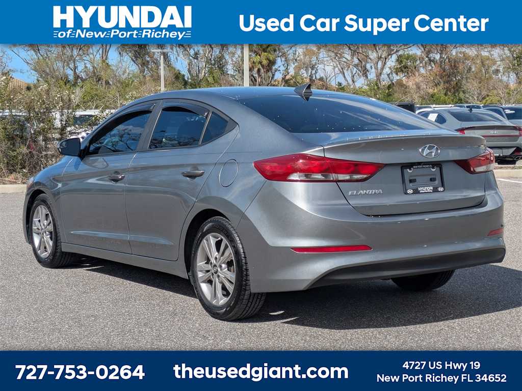 Thumbnail: 2017 Hyundai Elantra - 3