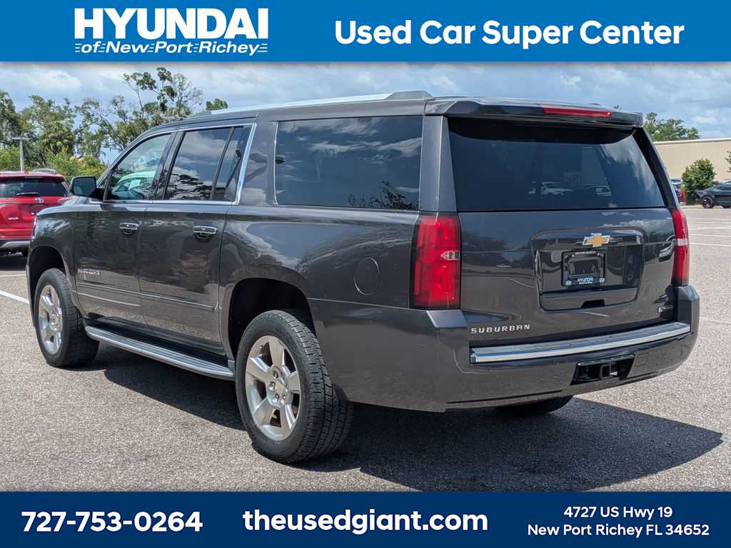 Thumbnail: 2018 Chevrolet Suburban - 3
