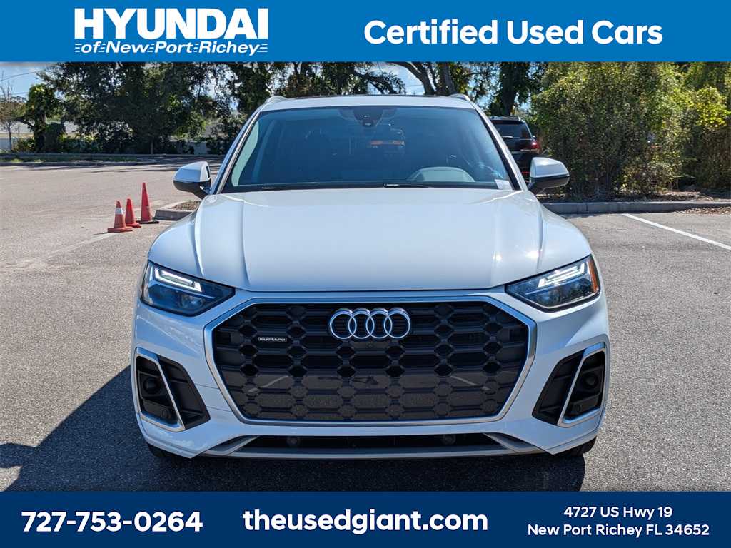 Thumbnail: 2023 Audi Q5 - 8