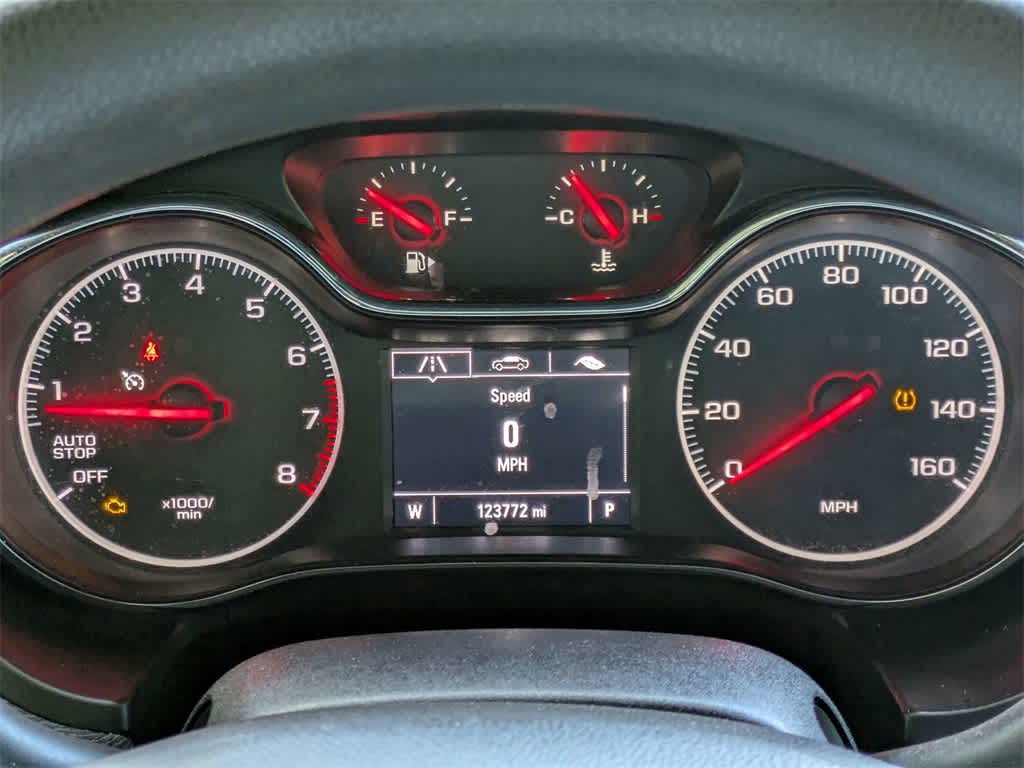 Thumbnail: 2019 Chevrolet Cruze - 31