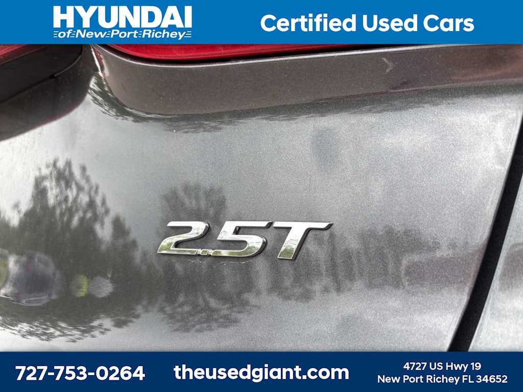 Thumbnail: 2022 Hyundai Santa Fe - 5