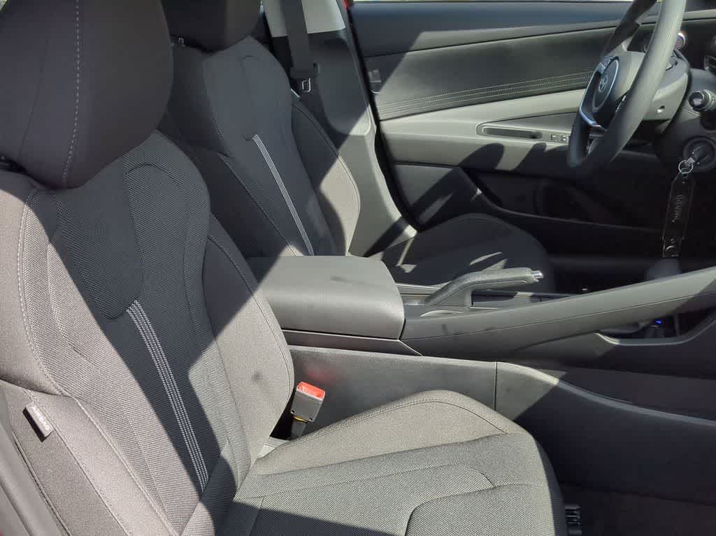 Thumbnail: 2026 Hyundai Elantra - 22