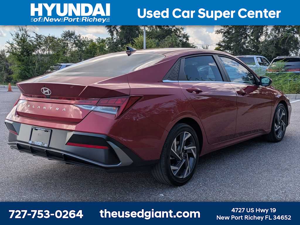 Thumbnail: 2025 Hyundai Elantra - 5