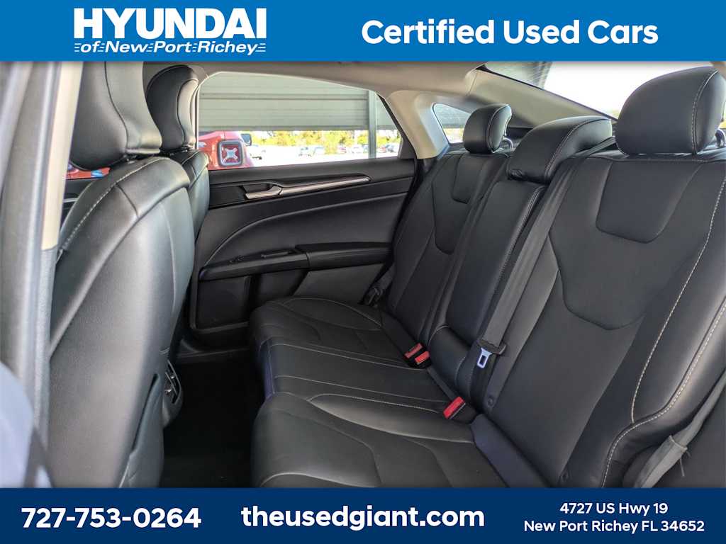 Thumbnail: 2019 Ford Fusion - 14