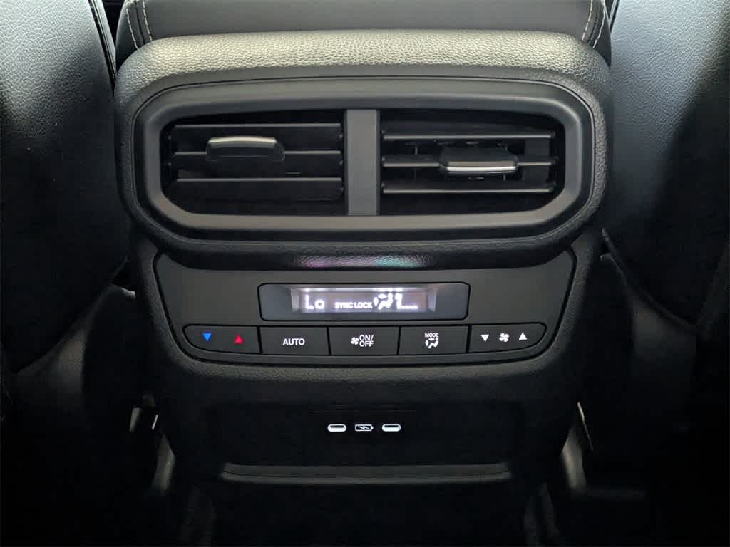 Thumbnail: 2025 Honda Pilot - 18