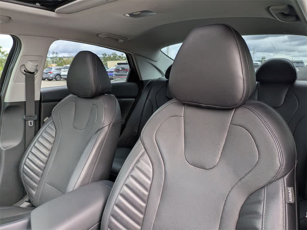 Thumbnail: 2021 Hyundai Elantra - 7