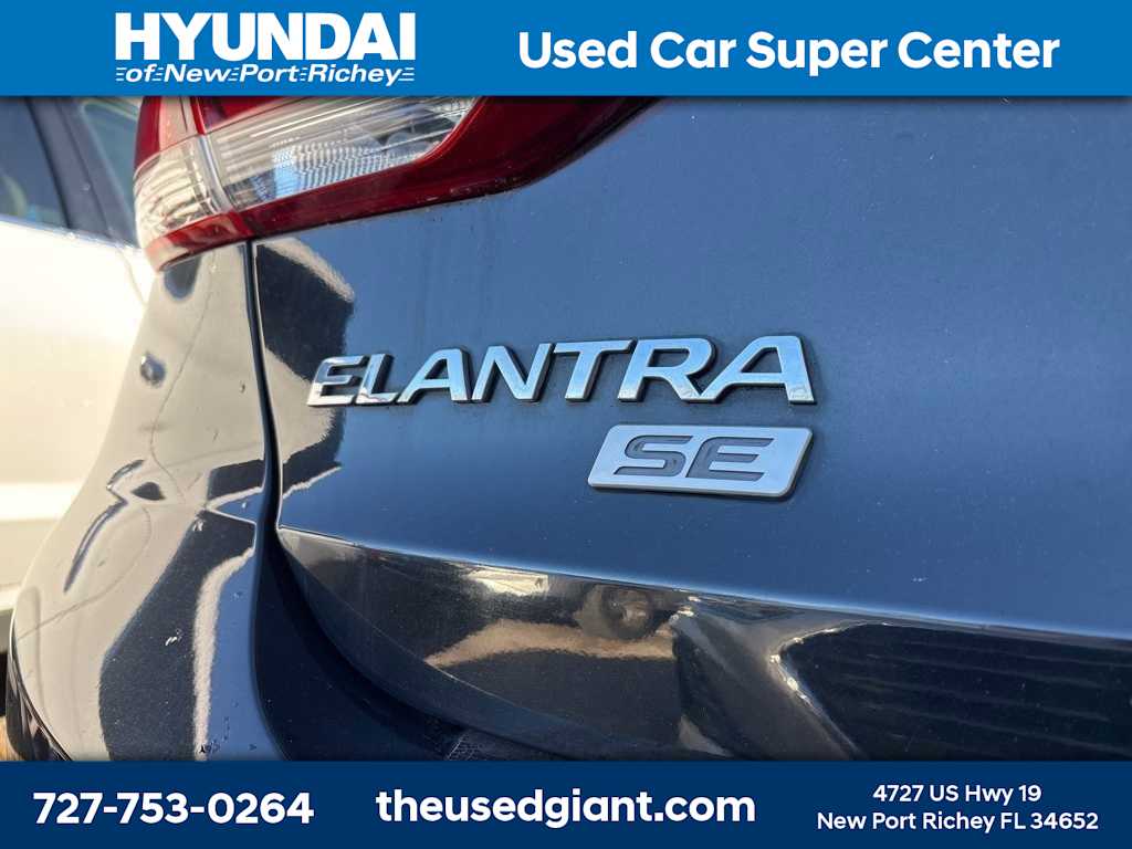 Thumbnail: 2017 Hyundai Elantra - 5