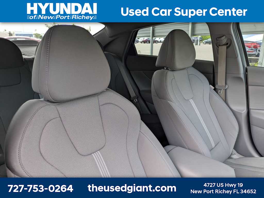 Thumbnail: 2023 Hyundai Elantra - 6