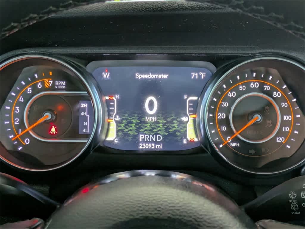 Thumbnail: 2021 Jeep Wrangler - 33