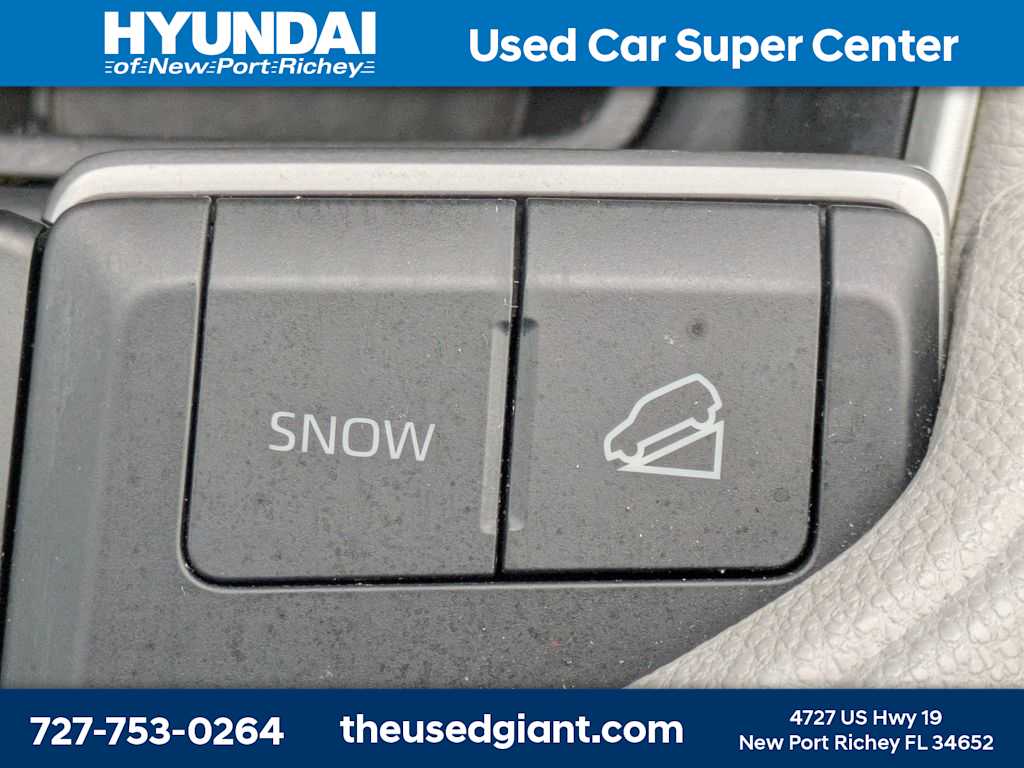 Thumbnail: 2024 Toyota Grand Highlander - 37