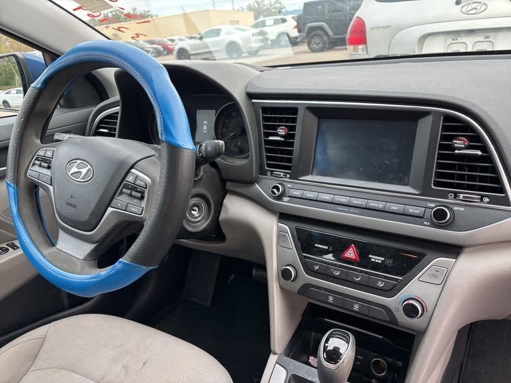 Thumbnail: 2018 Hyundai Elantra - 6