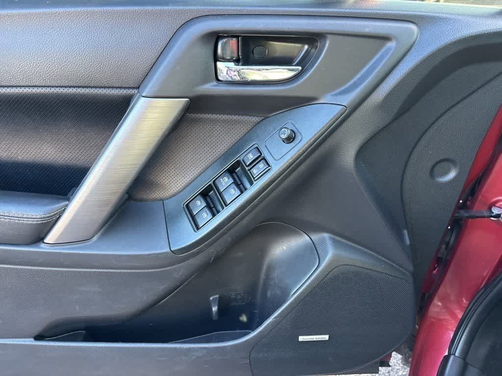 Thumbnail: 2016 Subaru Forester - 12