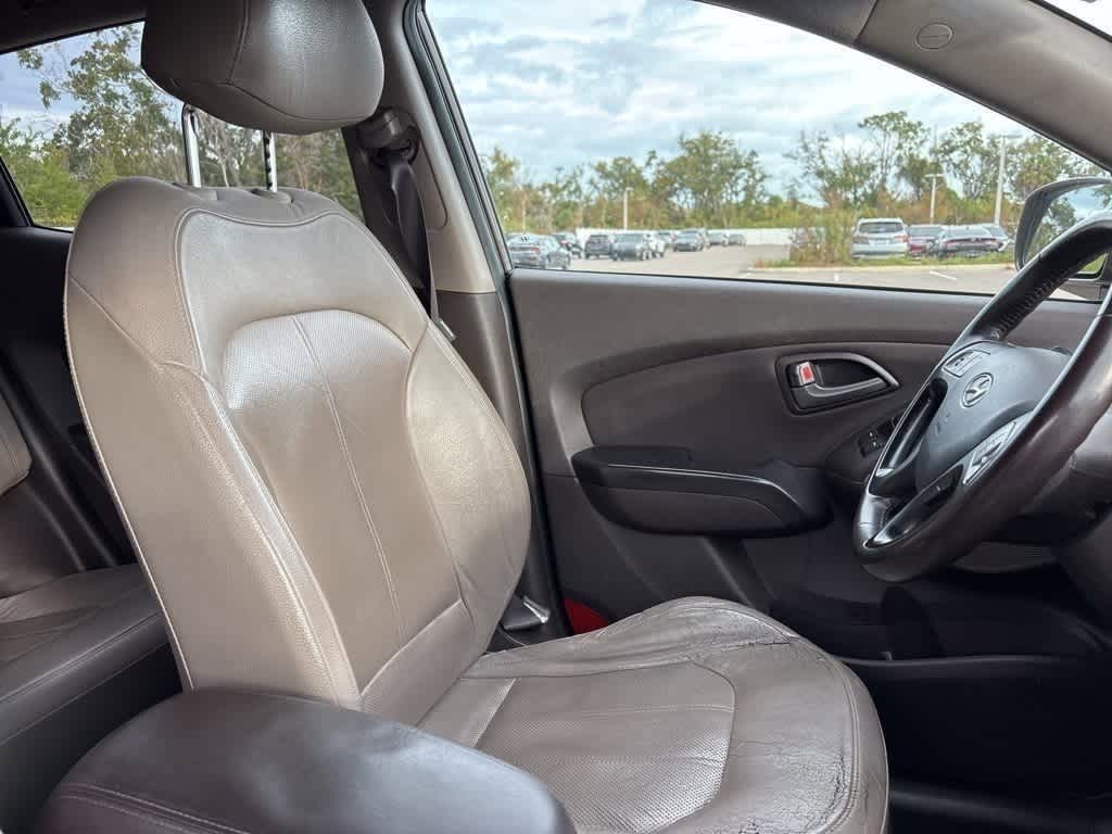 Thumbnail: 2014 Hyundai Tucson - 8