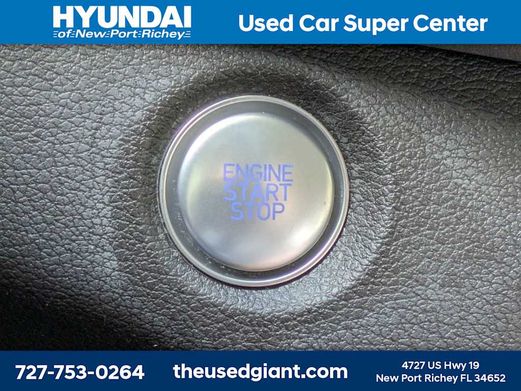 Thumbnail: 2020 Hyundai Santa Fe - 35