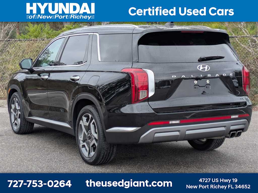 Thumbnail: 2023 Hyundai Palisade - 3